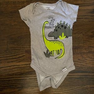 Gerber dinosaur onesie 6-9 months